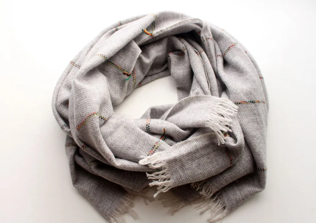 100% Plain Gray Cashmere Shawl with Multicolor Lining