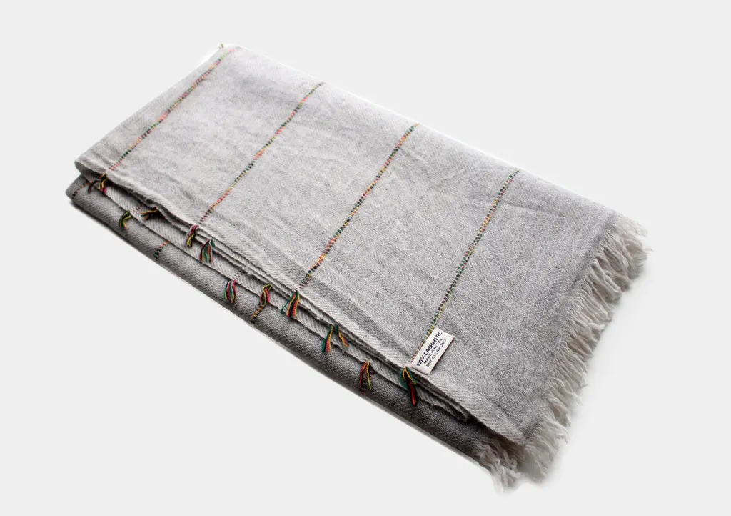 100% Plain Gray Cashmere Shawl with Multicolor Lining