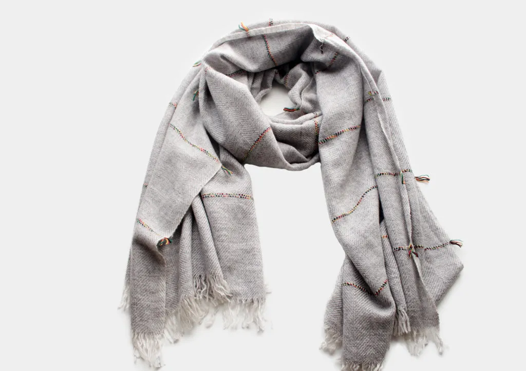 100% Plain Gray Cashmere Shawl with Multicolor Lining