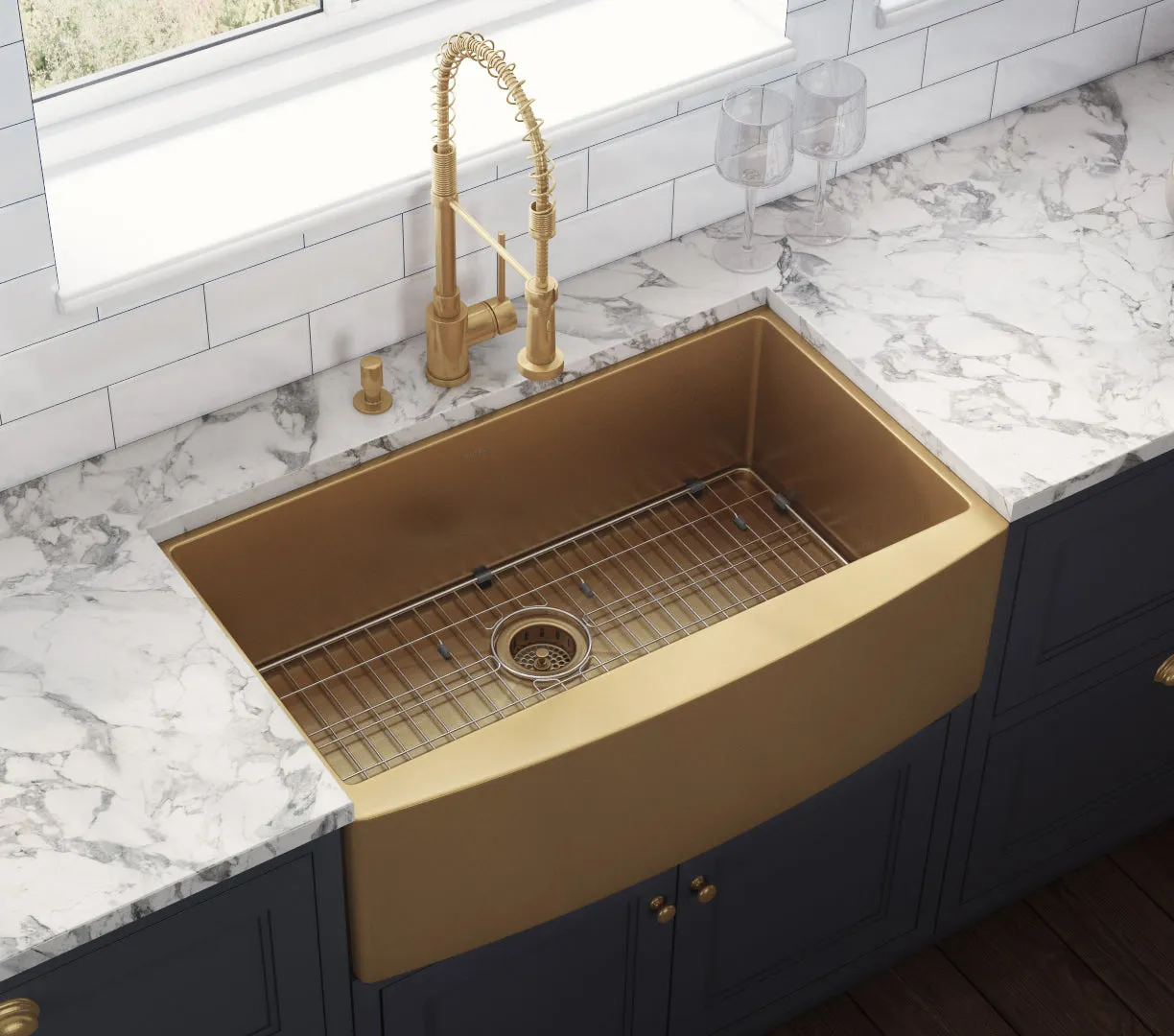 33-inch Apron-Front Farmhouse Kitchen Sink – Brass Tone Matte Gold Stainless Steel Single Bowl