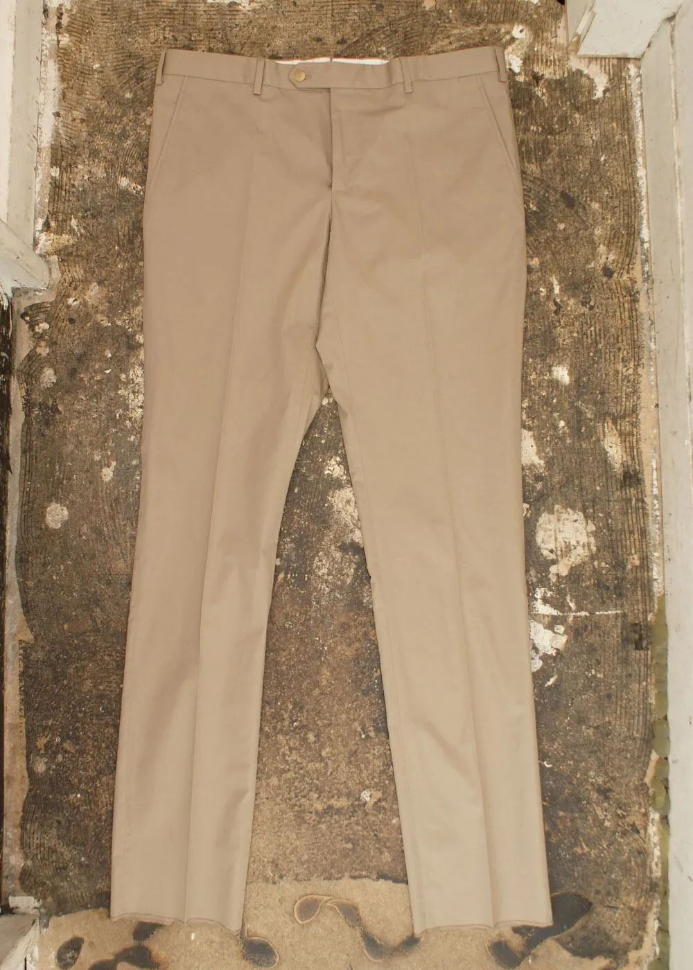 Beige Trousers Without Pleats