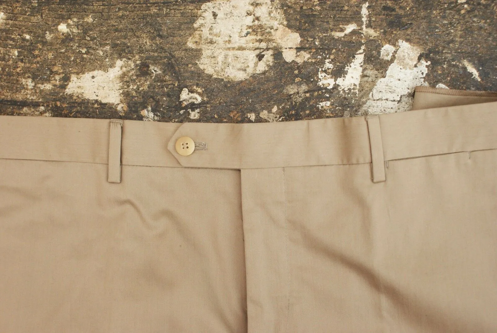 Beige Trousers Without Pleats