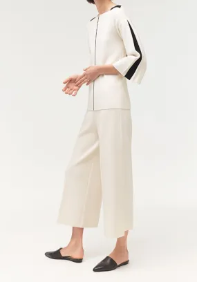 BOATNECK TOP W/ CONTRAST PLEAT SLEEVE