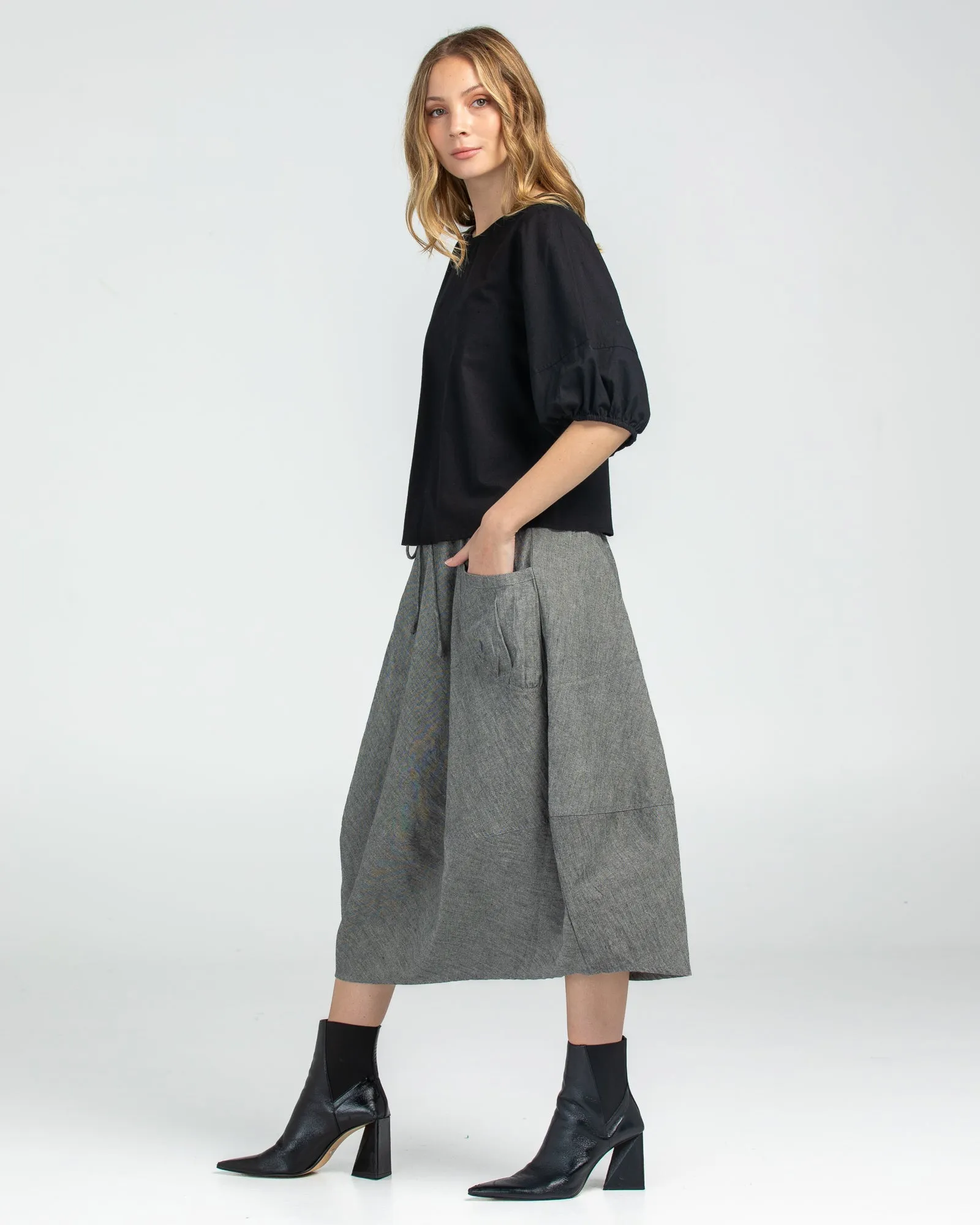 Boom Shankar Guru Skirt Winter Black Chambray