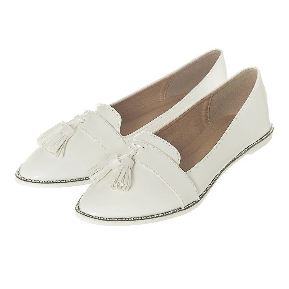 Flat Block Heel Pointed Toe Toggle Loafer