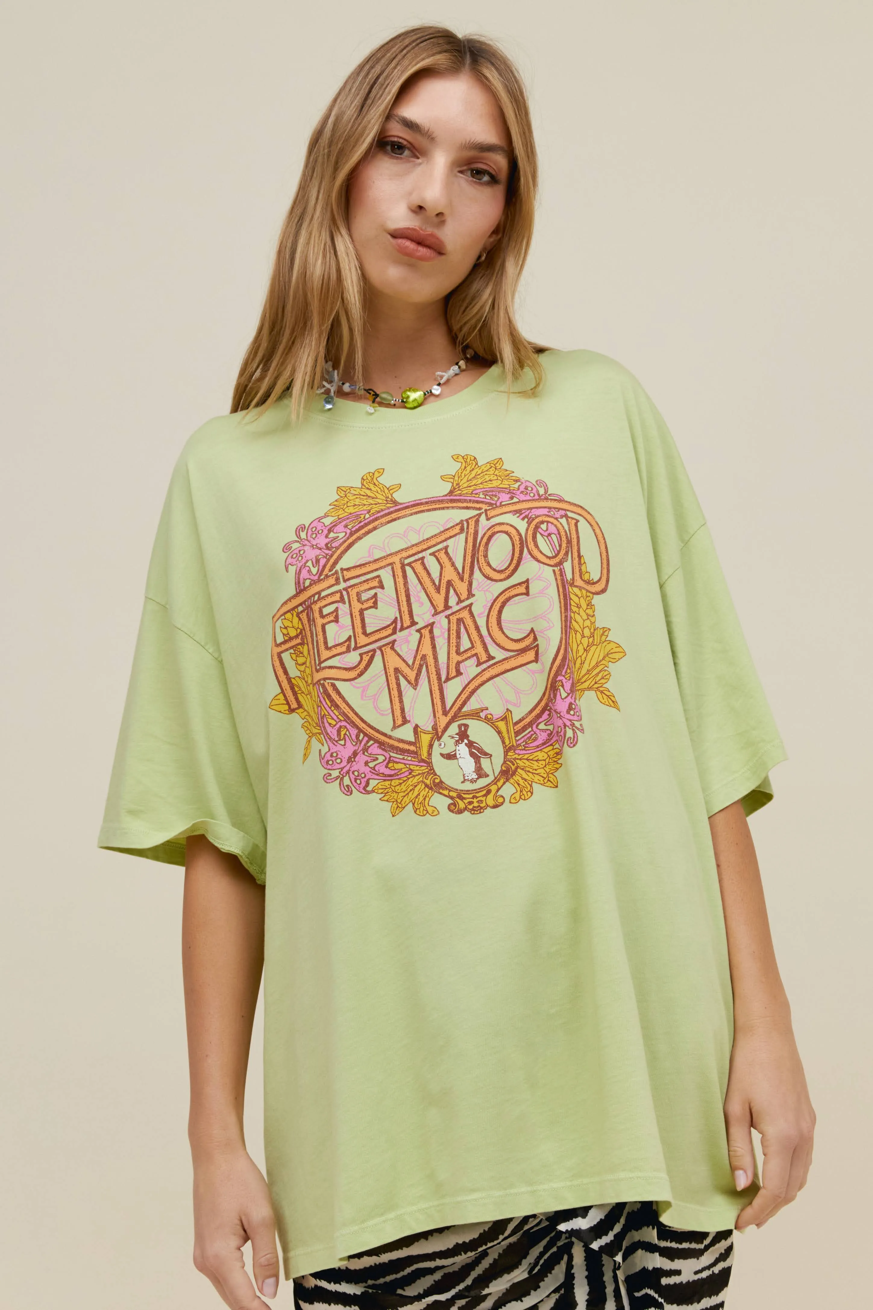 Fleetwood Mac Flower Crest OS Tee