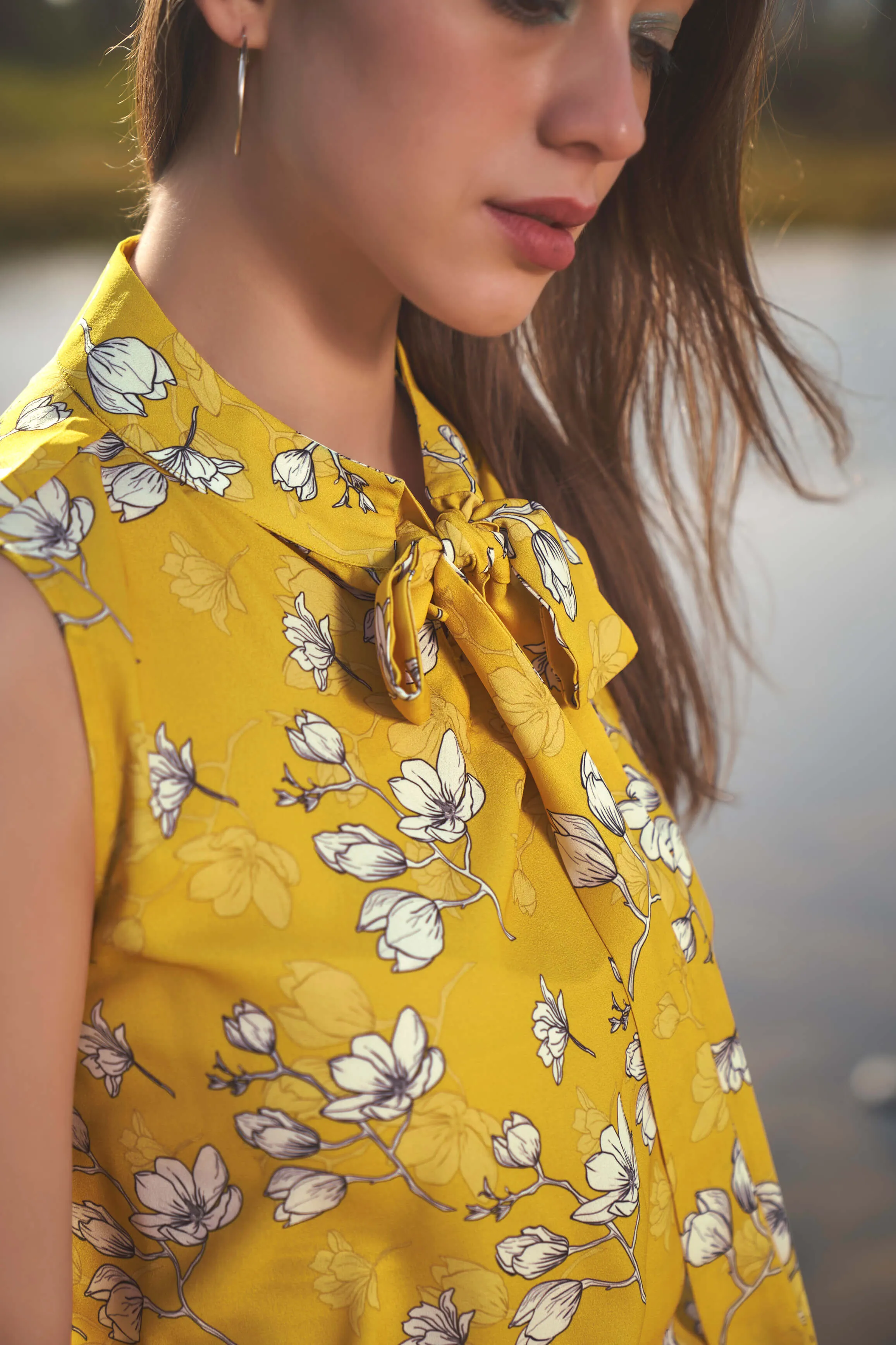 Floral Tie Up Sleeveless Top