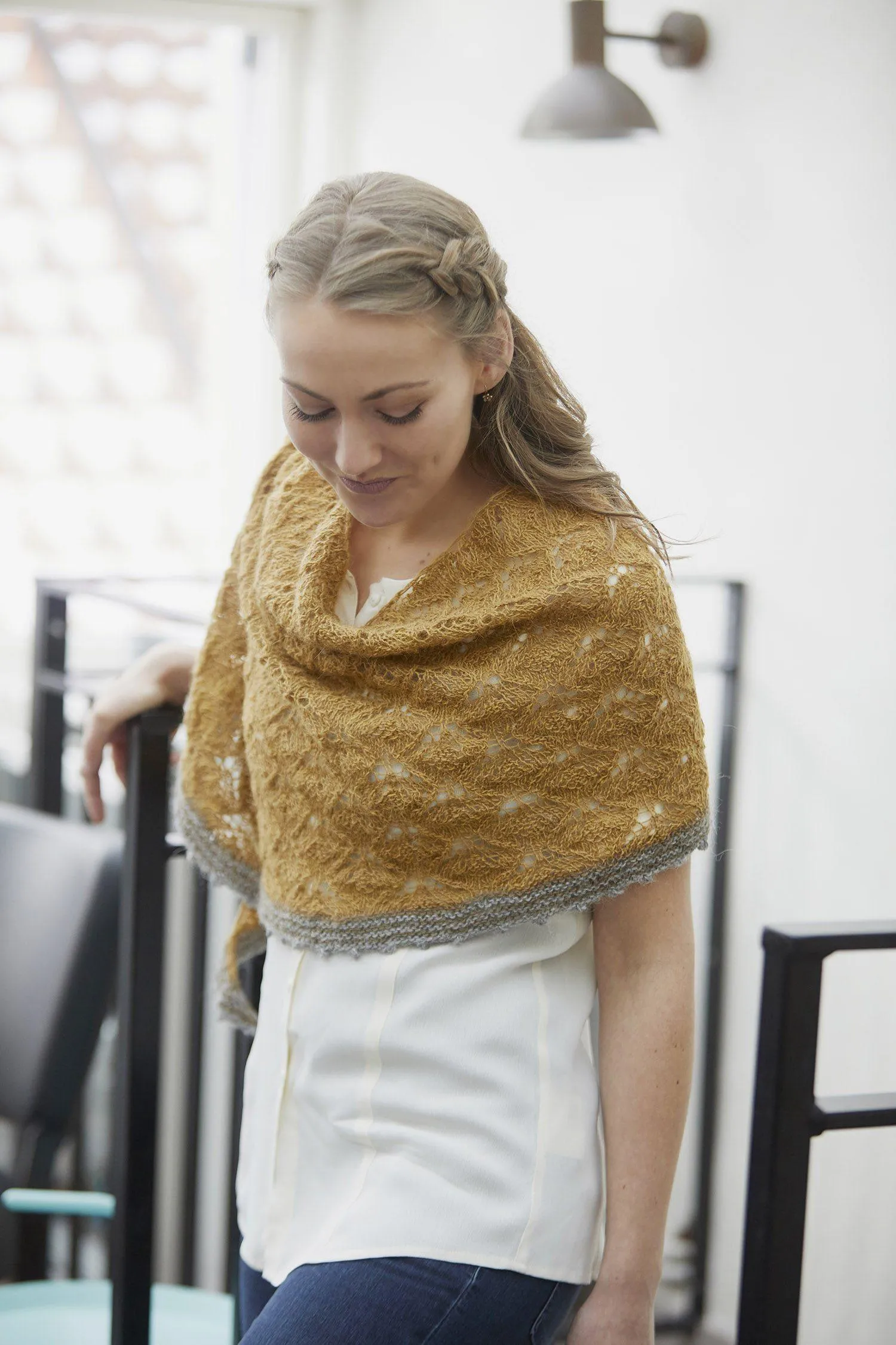 Hydrangeas Shawl [Trine Bertelsen]