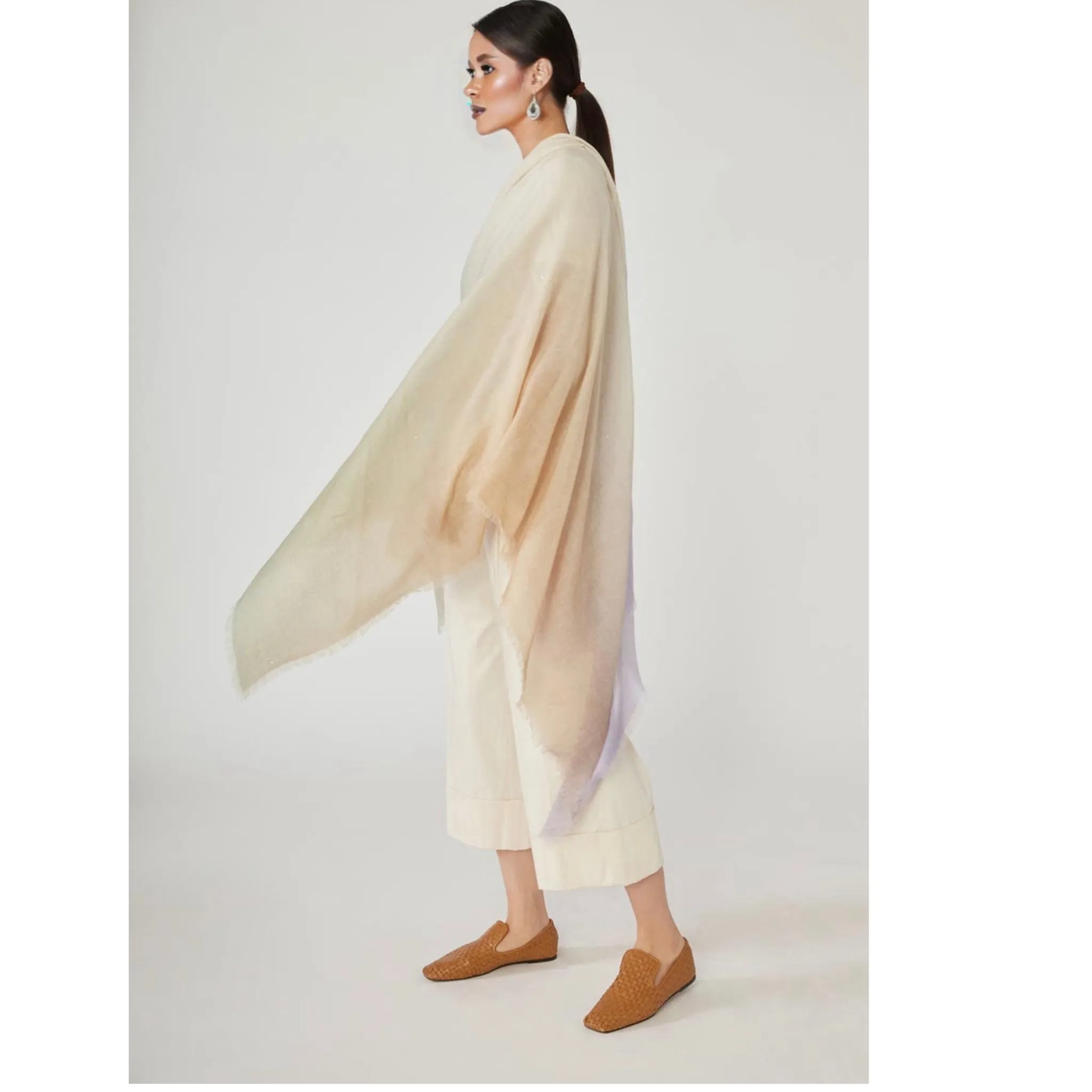 Ivory Julian Oversized Handwoven Ppure Cashmere Scarf