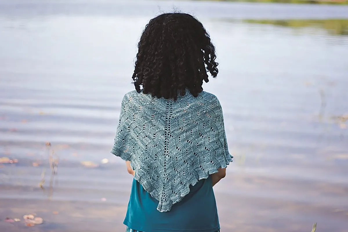 Malabrigo Book 12: Elements Patterns - Corriente Shawl - PDF Download