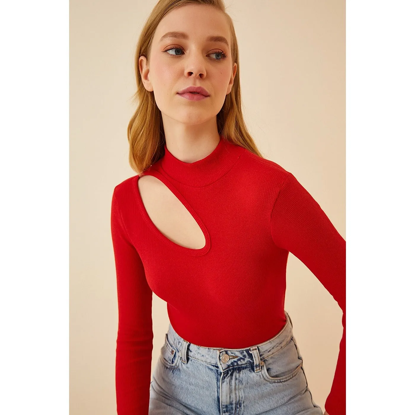 Red Cut Out Detailed Ribbed Knitted Blouse