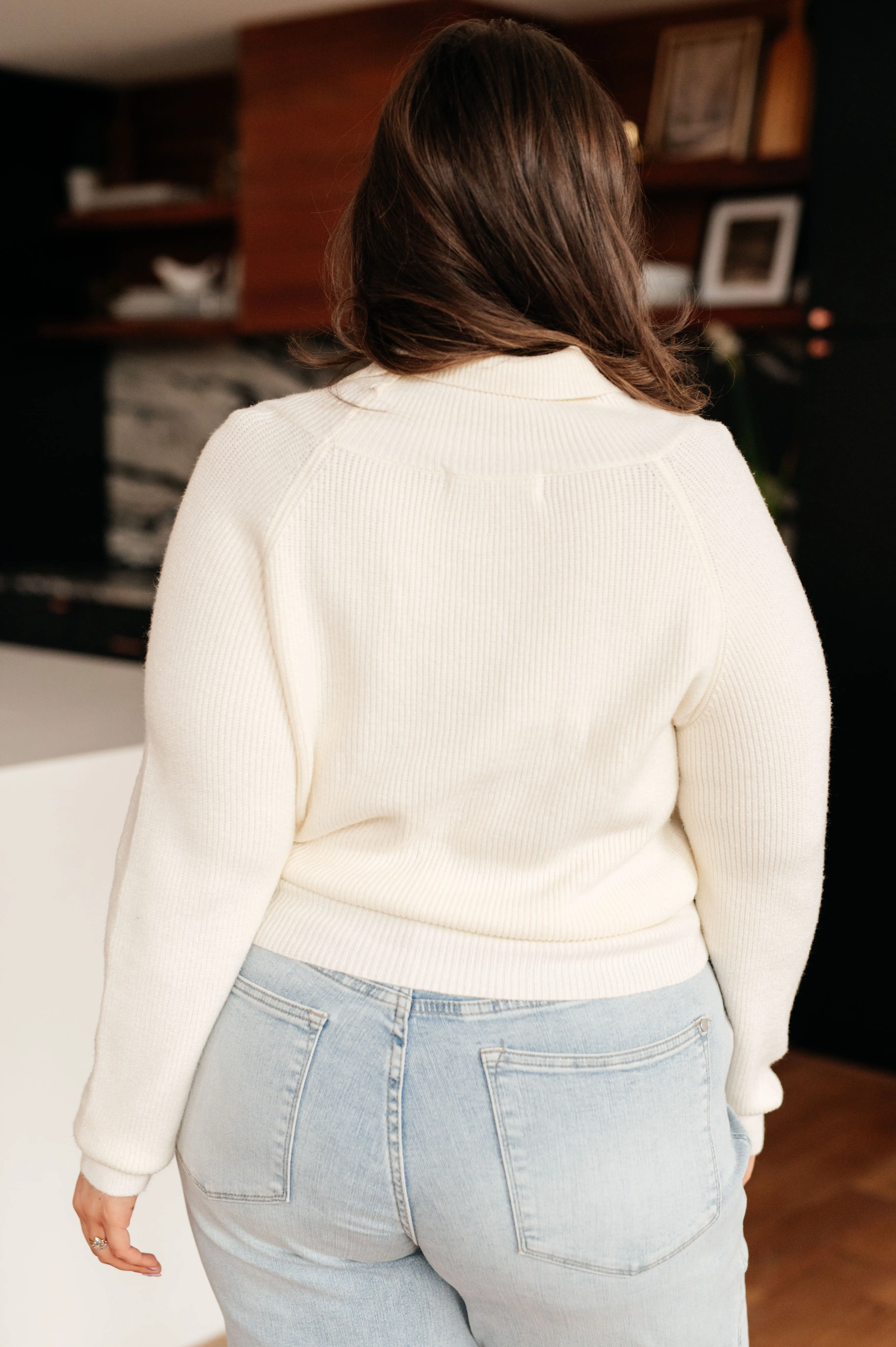 Requisite Request Surplice Crop Sweater - 11/25