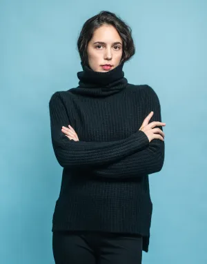 Rib Knit Turtleneck Sweater in Black