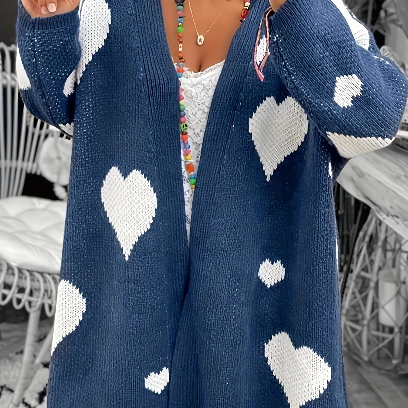 Stylish Heart Print Plus Size Cardigan with Medium Stretch