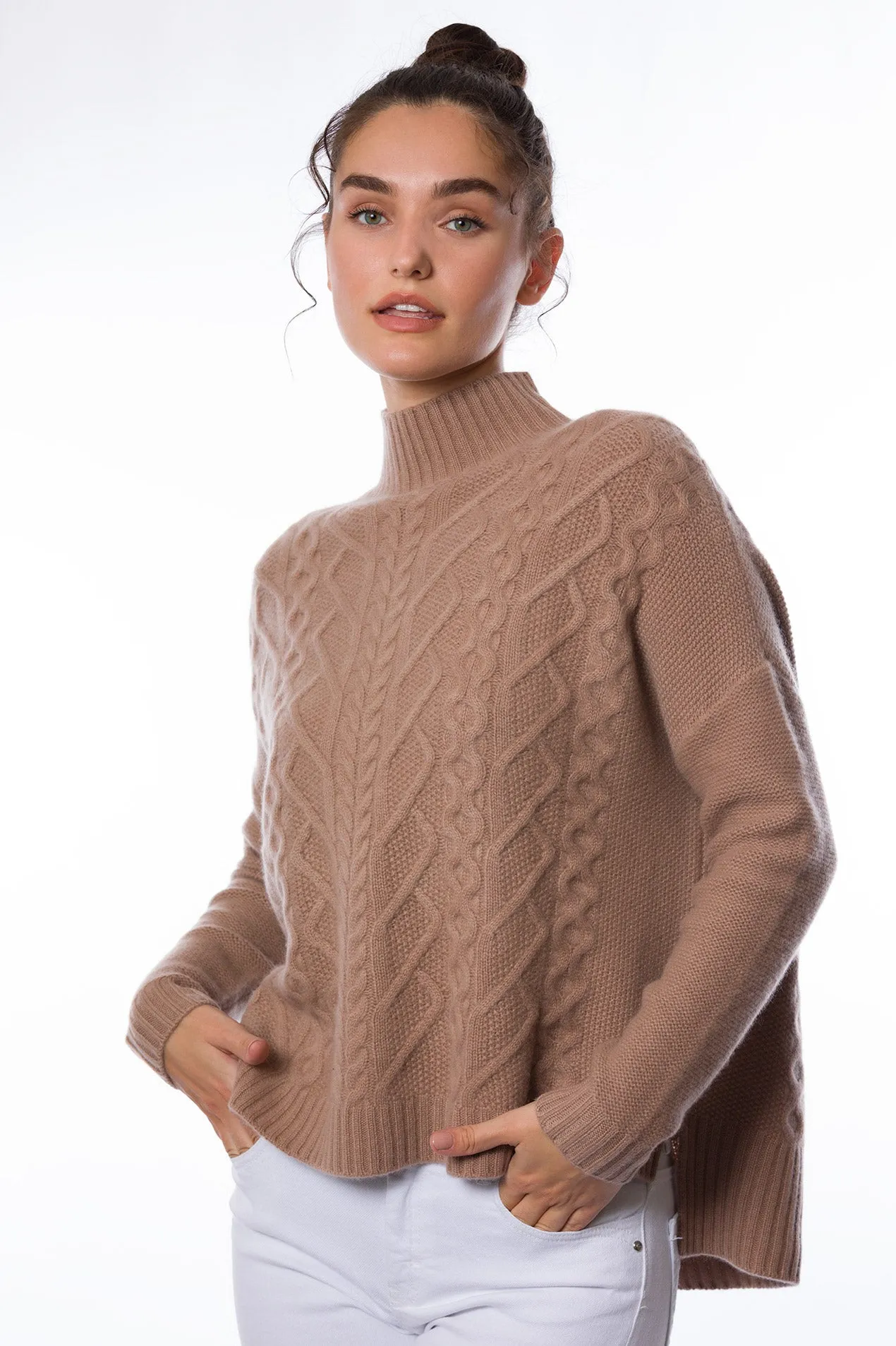 Sustainable Cashmere Loose Fit Cable Sweater - Modern Camel