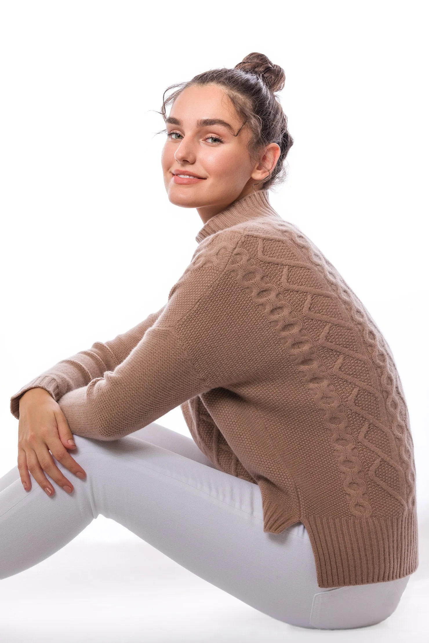 Sustainable Cashmere Loose Fit Cable Sweater - Modern Camel