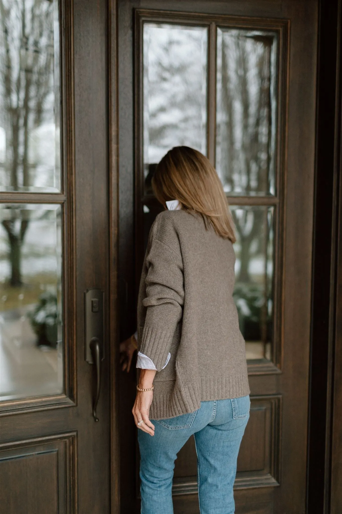 Tenlea Hunter - Cozy Cashmere Cardigan in Iced Mocha