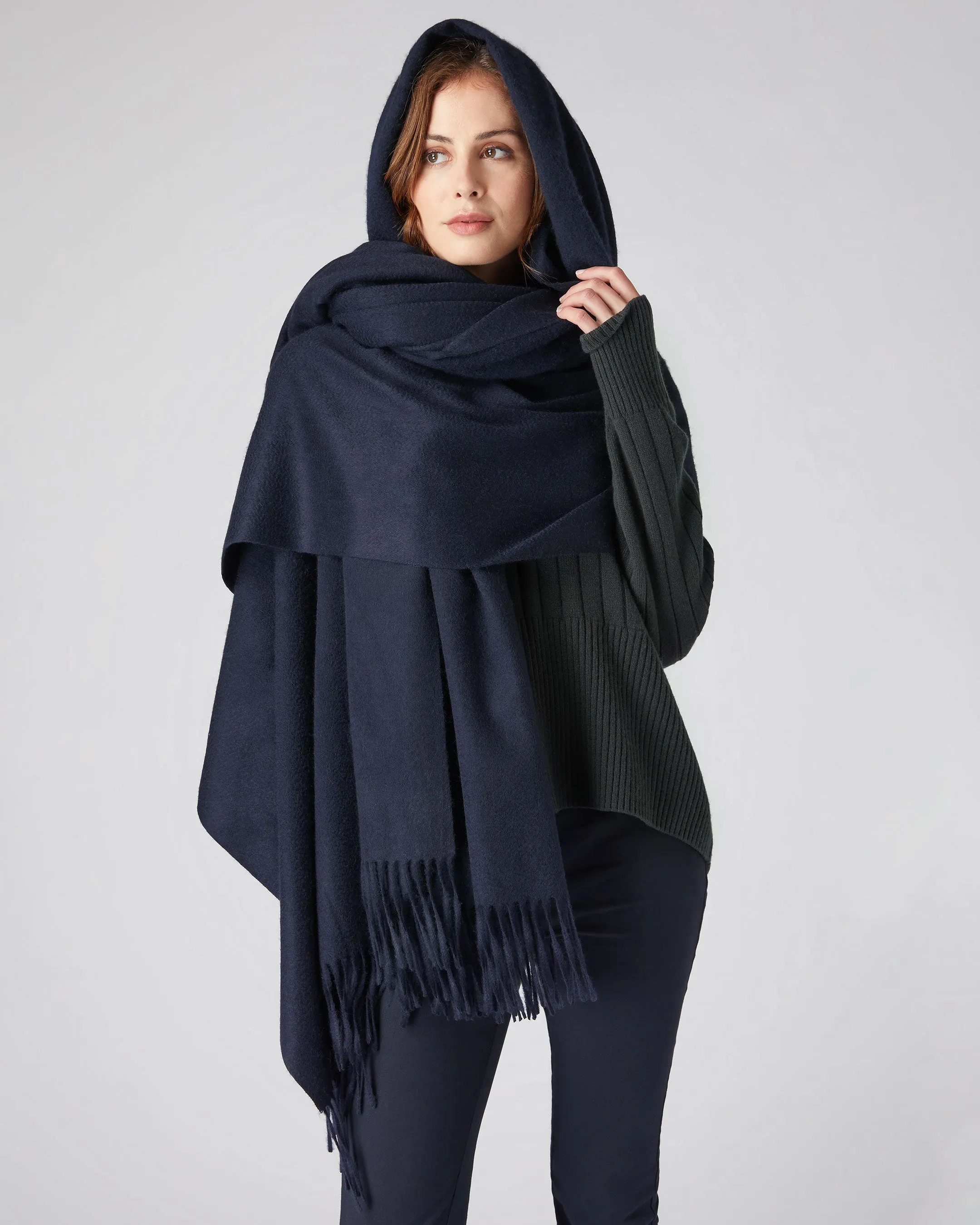 Unisex Woven Cashmere Blanket Navy Blue